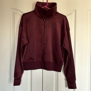 Wilson Women’s maroon half zip jacket size medium